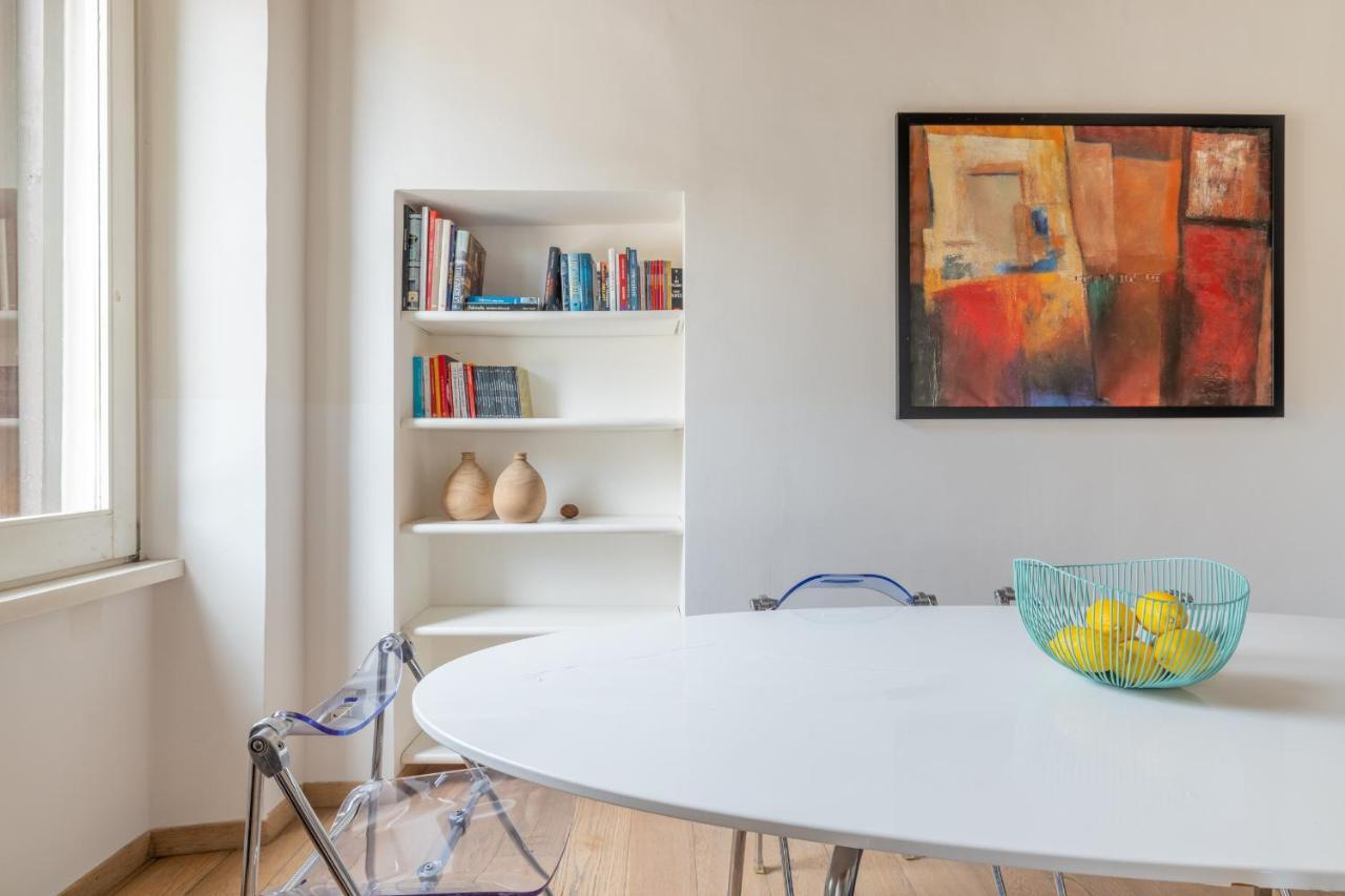 Modern Apartment In Campo De Fiori Rome Exterior photo
