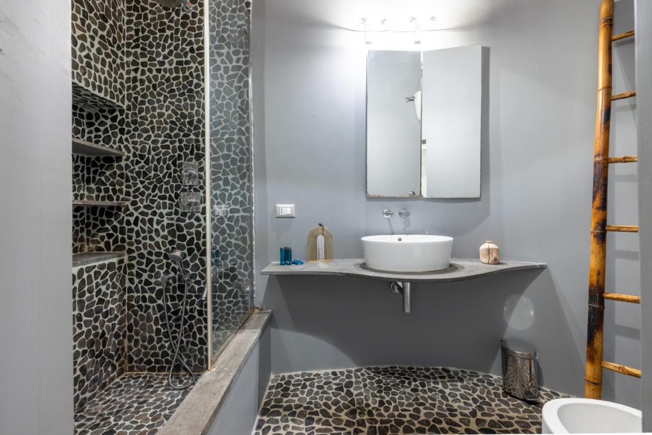 Modern Apartment In Campo De Fiori Rome Exterior photo